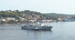 Ruski špijunski brod plovi blizu američke obale, ne odgovara na pozive brodova